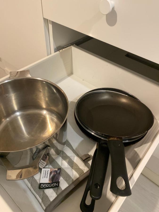 Ihana Huoneisto Juna Aseman Vieressae. Vantaa Esterno foto